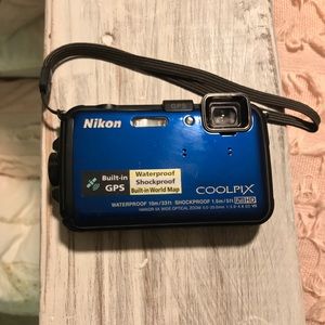 Nikon Coolpix AW100